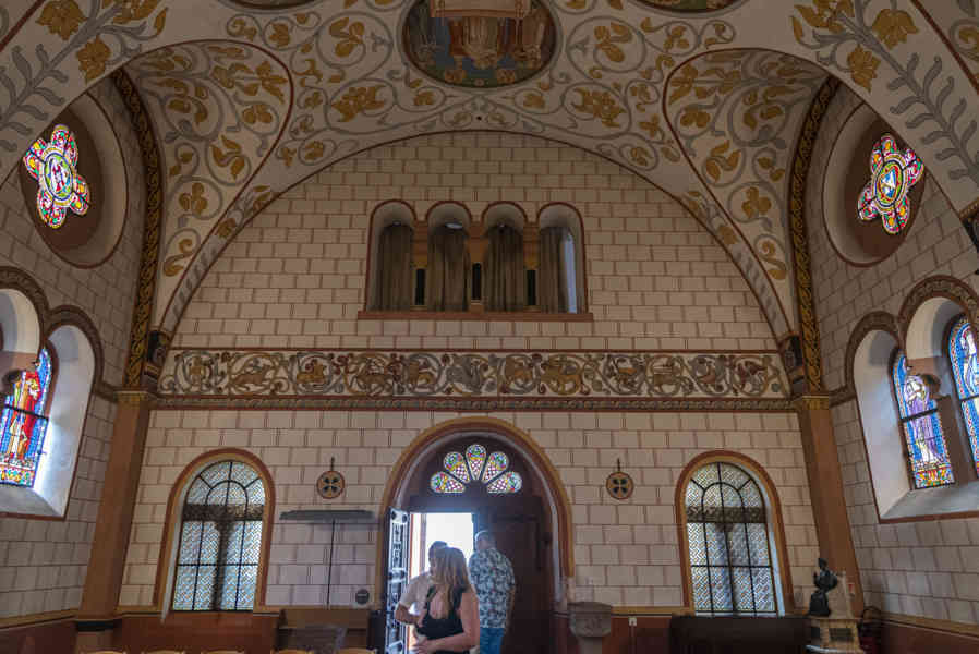 Francia - Alsacia 228 - Eguisheim - capilla de Saint-León IX.jpg